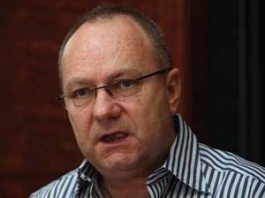 Cutifani to chair Anglo SA as national crisis grows