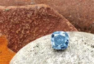 A blue vivid diamond previously discovered by Petra