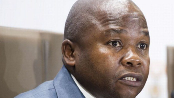 Des van Rooyen