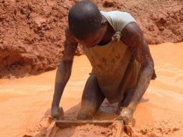 Obuasi artisanal miner invasion will not be repeated, pledges Ghana’s Akufo-Addo