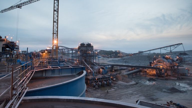 Barrick's biggest Mali contractor quits, cuts 600 jobs - Miningmx