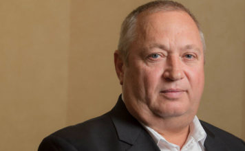 Uranium from seawater: Froneman plans new mining firm
