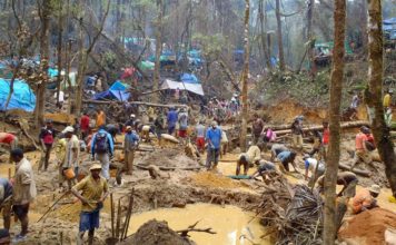 Madagascar ends suspension on mining permits