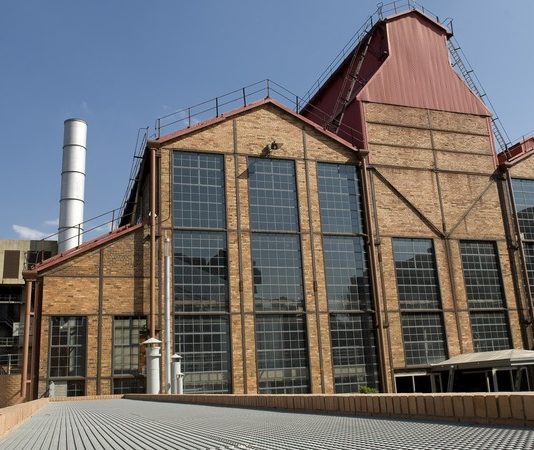 Interim four-fold cash flow lift positions Anglogold to slash net debt, reward shareholders