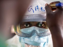 Ebola curbs strain US-Congo minerals pact