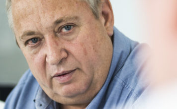 Froneman on crime: “Don’t be soft, let’s call it treason”