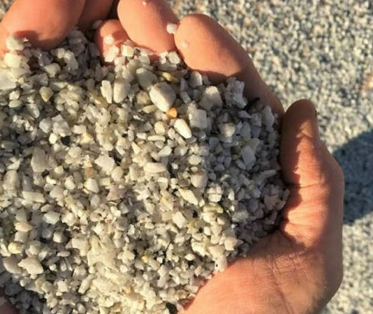 Zimbabwe halts all raw mineral and lithium concentrate exports