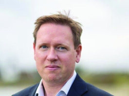 De Beers says “seasonal trends” behind sixth cycle diamond sales slump