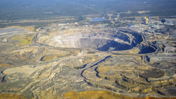 de beers mine