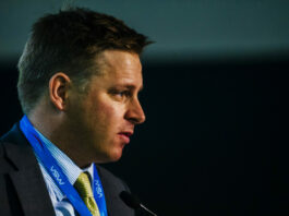 Hummingbird’s Betts steps down amid strategic review