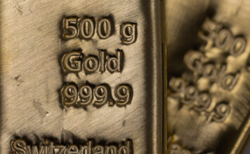 Gold, platinum shares in good space after metals correct