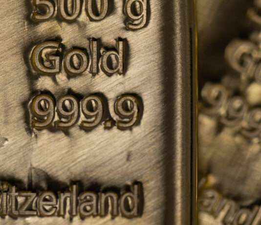 Investors drive gold demand to record $146bn in third quarter