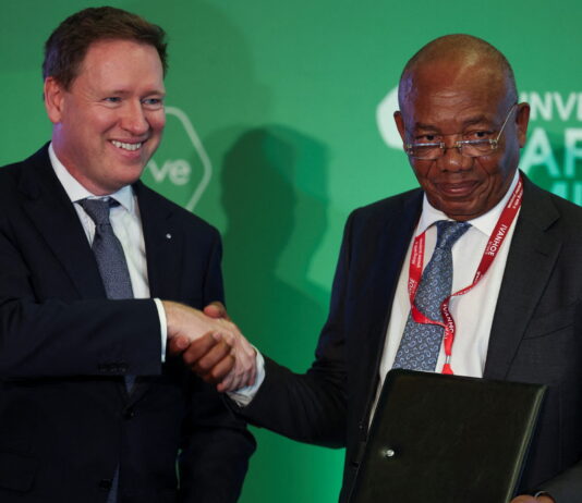 Angola bids for Anglo American’s De Beers stake